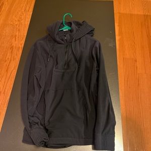 a large all in motion jacket that will keep you warm